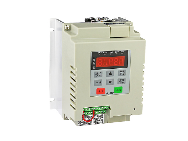 200N單相水泵變頻器，220V供水變頻器，恒壓供水變頻器